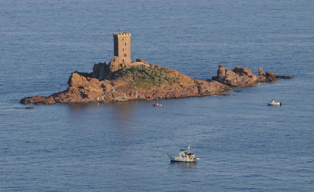 Cap Esterel Garden Flat Saint-Raphaël Exterior foto