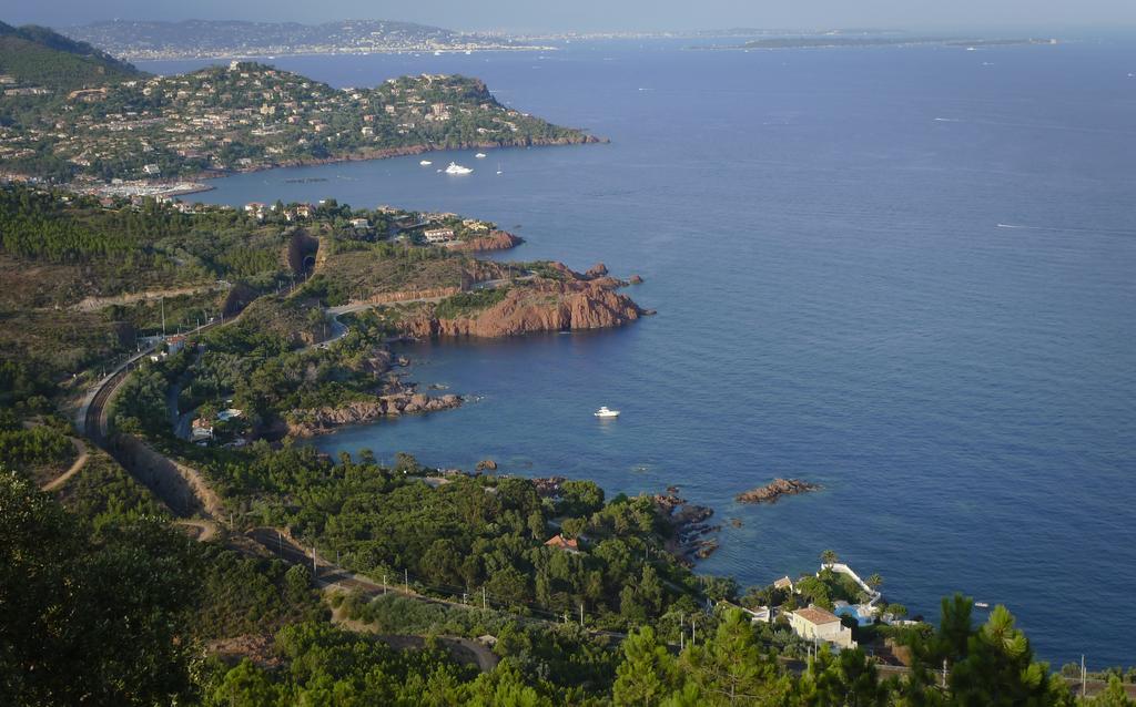 Cap Esterel Garden Flat Saint-Raphaël Exterior foto