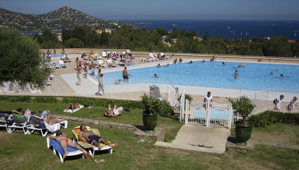 Cap Esterel Garden Flat Saint-Raphaël Exterior foto